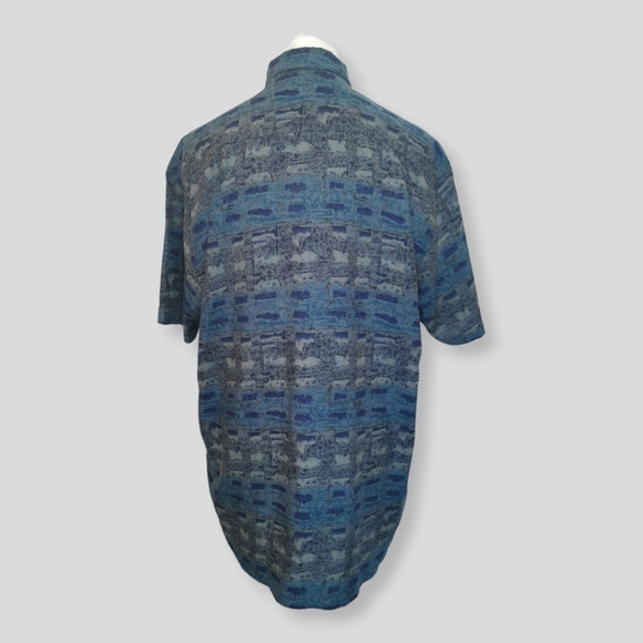 Abstract Pattern Shirt Mens Size XL Blue Short Sleeve Pocket Shirt - Picture 5 of 7
